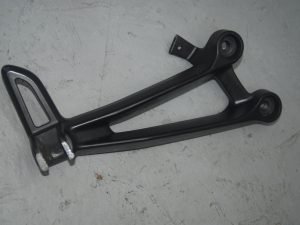 2022 YAMAHA MT07 FOOT HANGER BRACKET REAR R/H