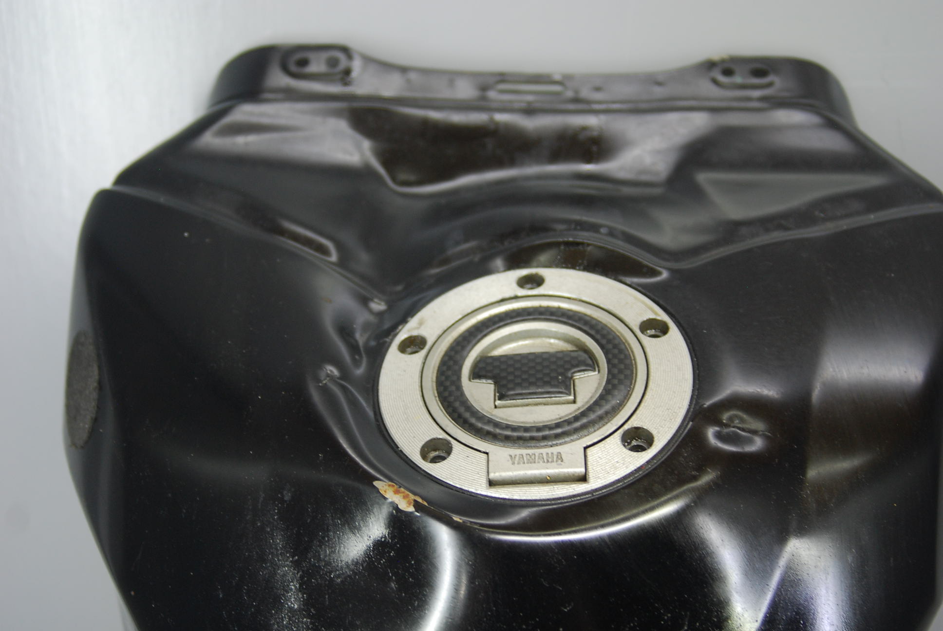 YAMAHA YZF R1 FUEL TANK