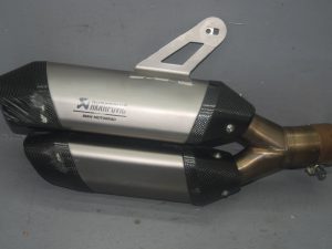 2025 BMW R 1300 RS AKROPOVIC EXHAUST CANISTER